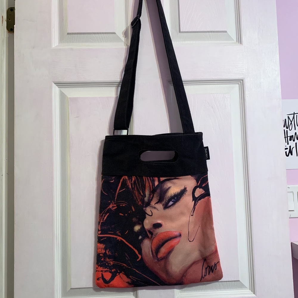 Lancôme Limited Edition Artistry Bag
